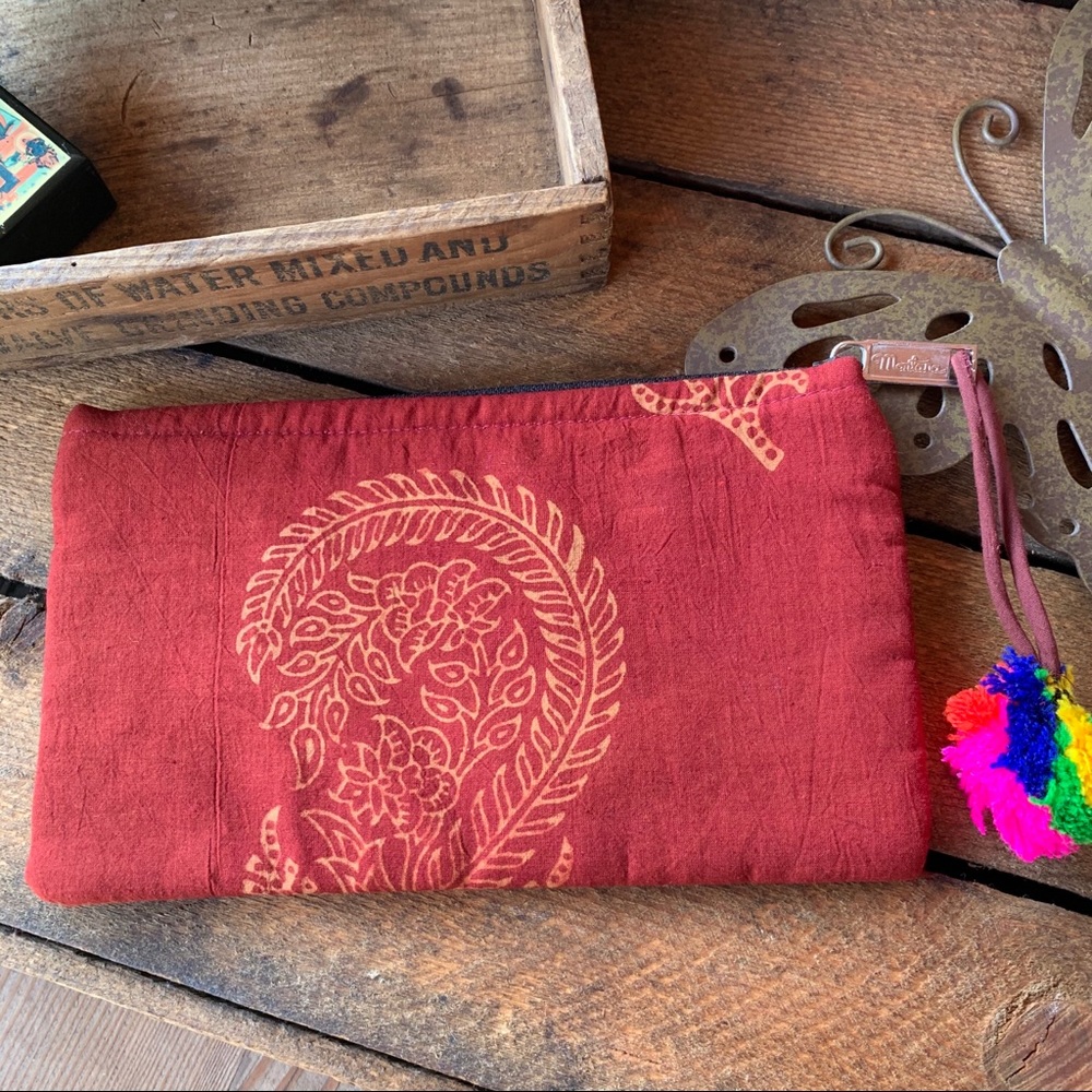 ✨BOHO KANTHA MULTI USE ZIPPERED POUCH